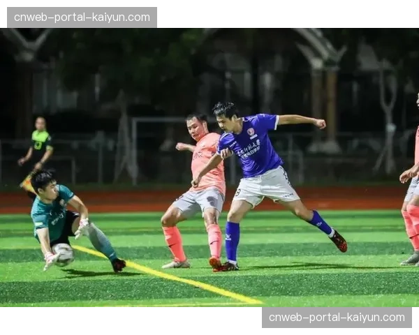 气候条件影响边路战术执行，雨天比赛传中成功率普遍下降